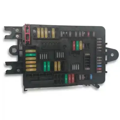 Second-hand car spare part fuse box unit for bmw 4 coupé (f32, f82) 420 d oem iam references 938907001