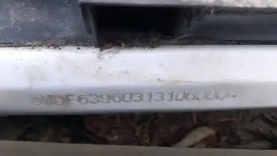 Pezzo di ricambio per auto di seconda mano LAMPADA POSTERIORE CENTRALE per MERCEDES VITO / MIXTO FURGÓN (W639)  Riferimenti OEM IAM A6398200056  