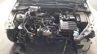 Автозапчасти б/у правый задний фонарь за seat leon st (5f8) 1.6 tdi ссылки oem iam 5f0945094d  