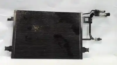 Pezzo di ricambio per auto di seconda mano Radiatore Riscaldamento/aria Condizionata per AUDI A4 1.9 TDI 6V 130 CV( AVF ) Riferimenti OEM IAM 8D0260403G  