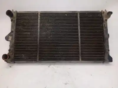 Pièce détachée automobile d'occasion Radiateur D'eau pour VOLKSWAGEN GOLF 1.8(G.I.) KR Références OEM IAM   
