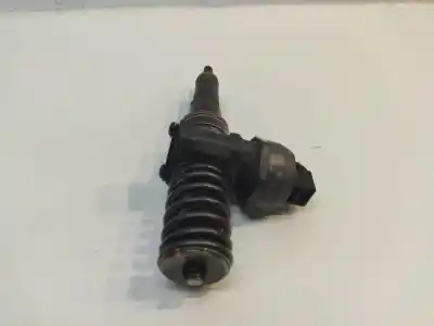 Автозапчастина б/у ИНЖЕКТОР для AUDI A4 AVANT B8  Посилання на OEM IAM 38130073AR  