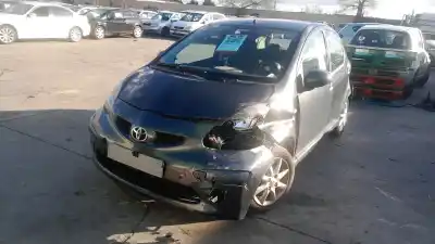 Автозапчасти б/у замок задней левой двери за TOYOTA AYGO (_B1_) 1.0 (KGB10_) ссылки OEM IAM 693400H011  