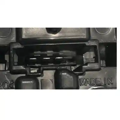 Автозапчасти б/у правый задний фонарь за seat leon st (5f8) 1.6 tdi ссылки oem iam 5f0945094d  