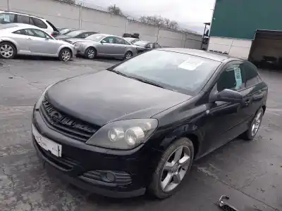 İkinci el araba yedek parçası ön tampon izgarasi için opel astra gtc enjoy oem iam referansları 13184087  