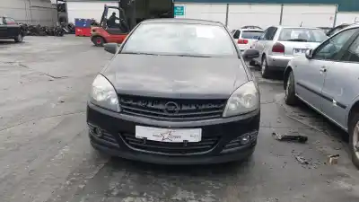 İkinci el araba yedek parçası ön tampon izgarasi için opel astra gtc enjoy oem iam referansları 13184087  