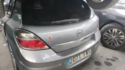 Автозапчастина б/у центральна консоль для opel astra h (a04) 1.8 (l48) посилання на oem iam 13186362  