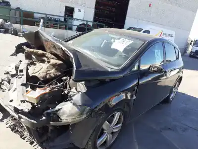 Piesă de schimb auto la mâna a doua BRAȚ SUSPENSIE INFERIOR DREAPTA FAȚÃ pentru SEAT LEON (1P1)  Referințe OEM IAM 1K0407152AD  