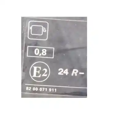 İkinci el araba yedek parçası ön panel için nissan primastar autobús (x83) dci 120 oem iam referansları 8200071911  
