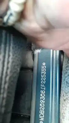 Автозапчасти б/у левая фара за mercedes-benz clk (c209) clk 220 cdi (209.308) ссылки oem iam a209820256164  