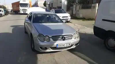 Автозапчасти б/у левая передняя дверь за mercedes-benz clk (c209) clk 220 cdi (209.308) ссылки oem iam a209720010528  