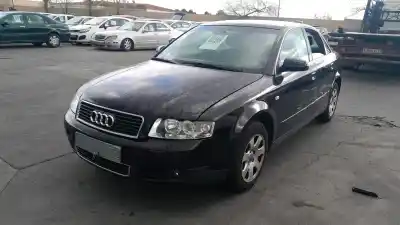Автозапчасти б/у ЦЕНТРАЛЬНЫЙ ЗАДНИЙ ФОНАРЬ за AUDI A4 B6 (8E2)  ссылки OEM IAM 8E0947101  