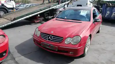 Gebrauchtes Autoersatzteil Kotflügel vorne links zum MERCEDES CLK (C209)  OEM-IAM-Referenzen A2098800318  COMPATIBILIDADES Y COMPONENTES ->209 880 0318 MERCEDES-BENZ, A2098800318 MERCEDES-BENZ, A2098800318
