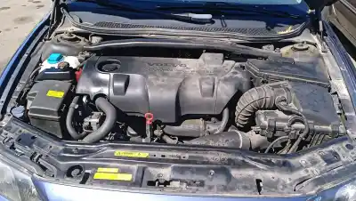Pezzo di ricambio per auto di seconda mano parafango anteriore destro per volvo b.m. s60 i (384) 2.4 d riferimenti oem iam 30796493  compatibilidades y componentes ->30796493 volvo, 9187959-3 volvo,30796493 volvo, 9187959 volvo,30796