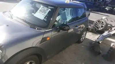 Pezzo di ricambio per auto di seconda mano scatola relè/fusibili per mini mini (r56) one riferimenti oem iam 61142755704  