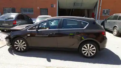 Автозапчасти б/у замок багажника/ворот за opel astra j (p10) 1.7 cdti (68) ссылки oem iam yr00237080  
