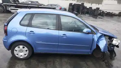 Second-hand car spare part tailgate for volkswagen polo (9n_, 9a_) 1.2 oem iam references 6q6827025s  