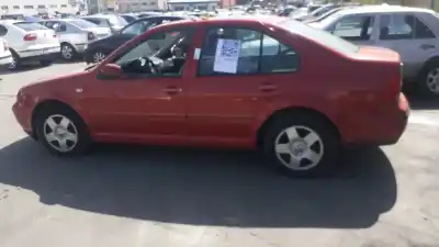 Pezzo di ricambio per auto di seconda mano lampada posteriore centrale per volkswagen bora variant (1j6) 1.9 tdi riferimenti oem iam 1j5945121d  