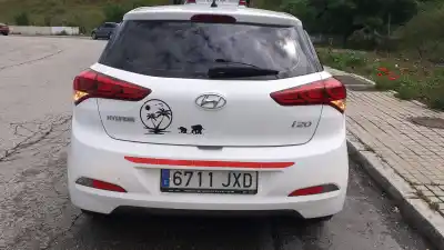 Recambio de automóvil de segunda mano de cinturon seg.tr.d. para hyundai i20 ii (gb, ib) 1.2 referencias oem iam 89820c8000try  