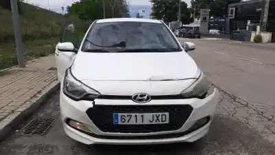 Recambio de automóvil de segunda mano de cinturon seg.tr.d. para hyundai i20 ii (gb, ib) 1.2 referencias oem iam 89820c8000try  