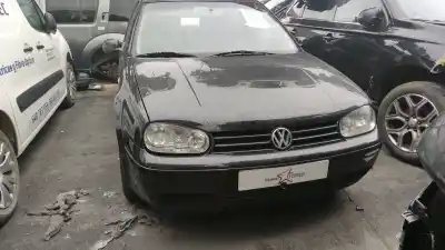 Pezzo di ricambio per auto di seconda mano PARAURTI POSTERIORE per VOLKSWAGEN GOLF IV (1J1)  Riferimenti OEM IAM 1J6807421D GRU  