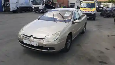 Pièce détachée automobile d'occasion LE PARE-CHOC AVANT pour CITROEN C5 II (RC_)  Références OEM IAM 7401AN  COMPATIBILIDADES Y COMPONENTES ->00007401AL CITROËN, 7401AL CITROËN, 7401AN CITROËN