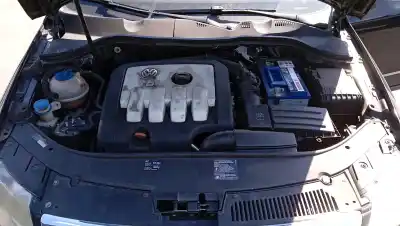 Автозапчасти б/у задняя левая дверь за volkswagen passat b6 (3c2) 2.0 tdi 16v ссылки oem iam 3c9833055d  