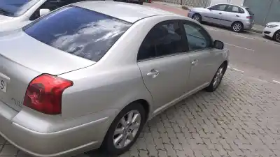 Recambio de automóvil de segunda mano de piloto matrícula izquierdo para toyota avensis sedán (_t25_) 2.2 d-4d (adt251_) referencias oem iam 8127005042  