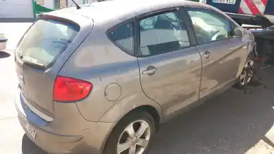 Peça sobressalente para automóvel em segunda mão braço de suspensão traseiro inferior direito por seat altea (5p1) 1.9 tdi referências oem iam 1k0505311ab  
