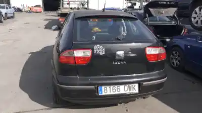 Автозапчасти б/у переднее правое крыло за seat leon (1m1) last edition ссылки oem iam 1m0821022  