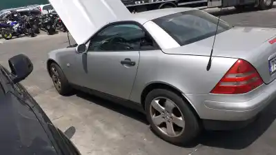 Автозапчасти б/у водяной радиатор за mercedes-benz slk (r170) 230 kompressor (170.447) ссылки oem iam a2025002203  