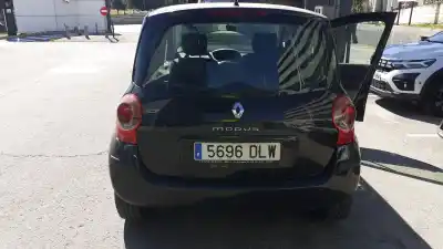 Автозапчастина б/у центральна консоль для renault modus / grand modus (f/jp0_) 1.5 dci (fp0d, jp0d) посилання на oem iam 8200327416  