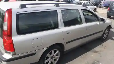 Автозапчастина б/у фронтальна панель для volvo v70 ii (285) d5 awd посилання на oem iam 30655380  