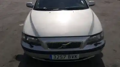 Автозапчастина б/у панель інструментів для volvo v70 ii (285) d5 awd посилання на oem iam 9184995  