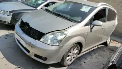 Gebrauchtes Autoersatzteil Heckleuchte rechts zum TOYOTA COROLLA VERSO (ZER_, ZZE12_, R1_)  OEM-IAM-Referenzen 815510F020  COMPATIBILIDADES Y COMPONENTES ->815510F020 TOYOTA, 81551-0F020 TOYOTA,81551-0F020 TOYOTA,81551-0F02