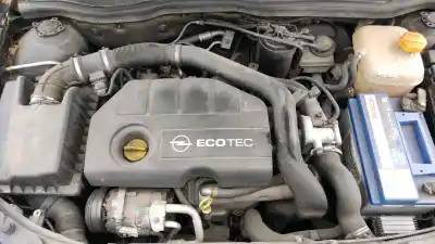 Pièce détachée automobile d'occasion pare-chocs arrière pour opel astra gtc 1.9 cdti cat (z 19 dtl) références oem iam 24460512  