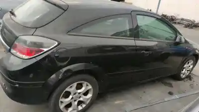 Pièce détachée automobile d'occasion pare-chocs arrière pour opel astra gtc 1.9 cdti cat (z 19 dtl) références oem iam 24460512  