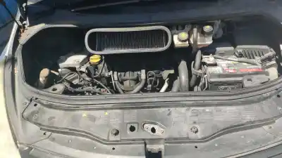 Автозапчастина б/у передня решіта для renault espace iv (jk0) (2002->) 2.2 dci (jk07) посилання на oem iam 7701209541  