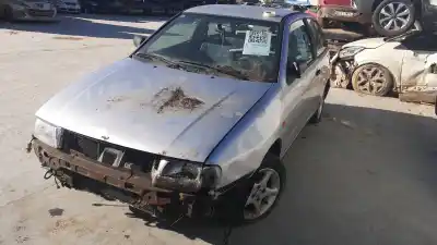 Автозапчасти б/у рычаг переключения передач за SEAT IBIZA II (6K1) 1.6 I ссылки OEM IAM 6K0711116A  