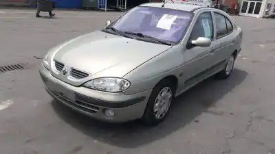 İkinci el araba yedek parçası SOL ÖN PENCERE ANAHTARI için RENAULT MEGANE I CLASSIC (LA0/1_) 1.9 DCI (LA05, LA1F) OEM IAM referansları 7700838102  