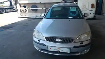 Pièce détachée automobile d'occasion FEU ARRIÈRE CENTRAL pour FORD MONDEO V TURNIER (CF)  Références OEM IAM 1151768  