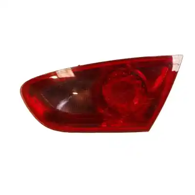 Автозапчасти б/у внутренний правый задний фонарь за SEAT LEON (1P1) 1.6 TDI ссылки OEM IAM 1P0945108E  