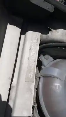 Автозапчасти б/у рычаг ручного тормоза за seat leon st (5f8) 1.6 tdi ссылки oem iam 5f0711301kzp8  