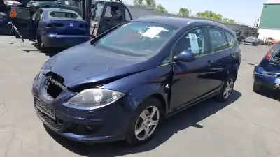 Автозапчасти б/у РЫЧАГ ЗАДНЕЙ НИЖНЕЙ ПРАВОЙ ПОДВЕСКИ за SEAT ALTEA XL (5P5, 5P8)  ссылки OEM IAM 1K0505311AB  