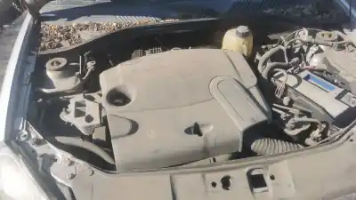 Автозапчастина б/у центральна консоль для renault clio ii fase ii (b/cb0) authentique посилання на oem iam 8200071281  