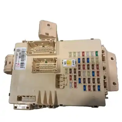 Peça sobressalente para automóvel em segunda mão  por KIA CEE'D (JD)  Referências OEM IAM 91950A2110  