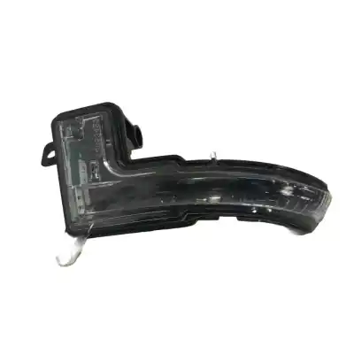 Recambio de automóvil de segunda mano de PILOTO INTERMITENTE RETROVISOR IZQUIERDO para RENAULT CLIO IV (BH_) 1.5 DCI 90 referencias OEM IAM 261657934R  