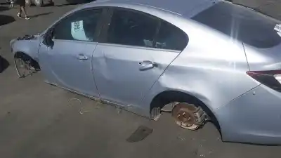 Pezzo di ricambio per auto di seconda mano sensore di livello del carburante per opel insignia a (g09) 2.0 cdti (68) riferimenti oem iam 15776410  
