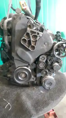 Pezzo di ricambio per auto di seconda mano RIDUTTORE per RENAULT LAGUNA II (BG0/1_) 1.9 DCI (BG1A, BG1W, BG0G) Riferimenti OEM IAM 7711135092  