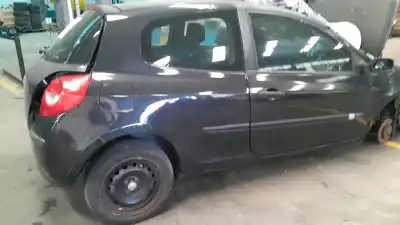 Автозапчасти б/у центральная консоль за renault clio iii (br0/1, cr0/1) 1.5 dci (br0h, cr0h, cr1s, br1s) ссылки oem iam 8200407985  